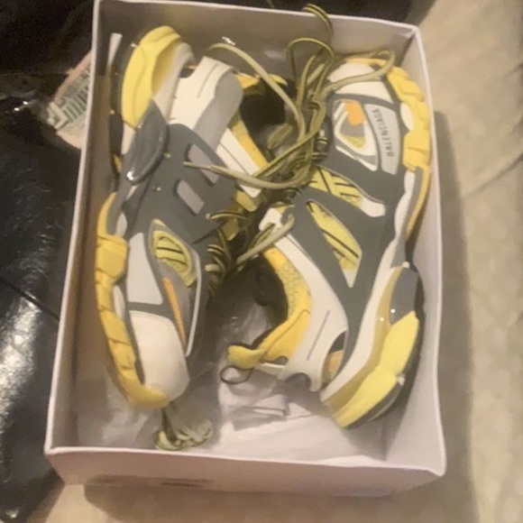 Balenciagas - Picture 1 of 1
